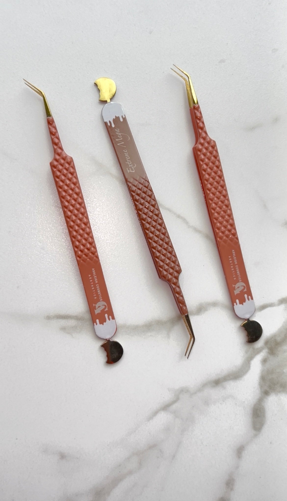 Extreme Mega Volume Tweezer
