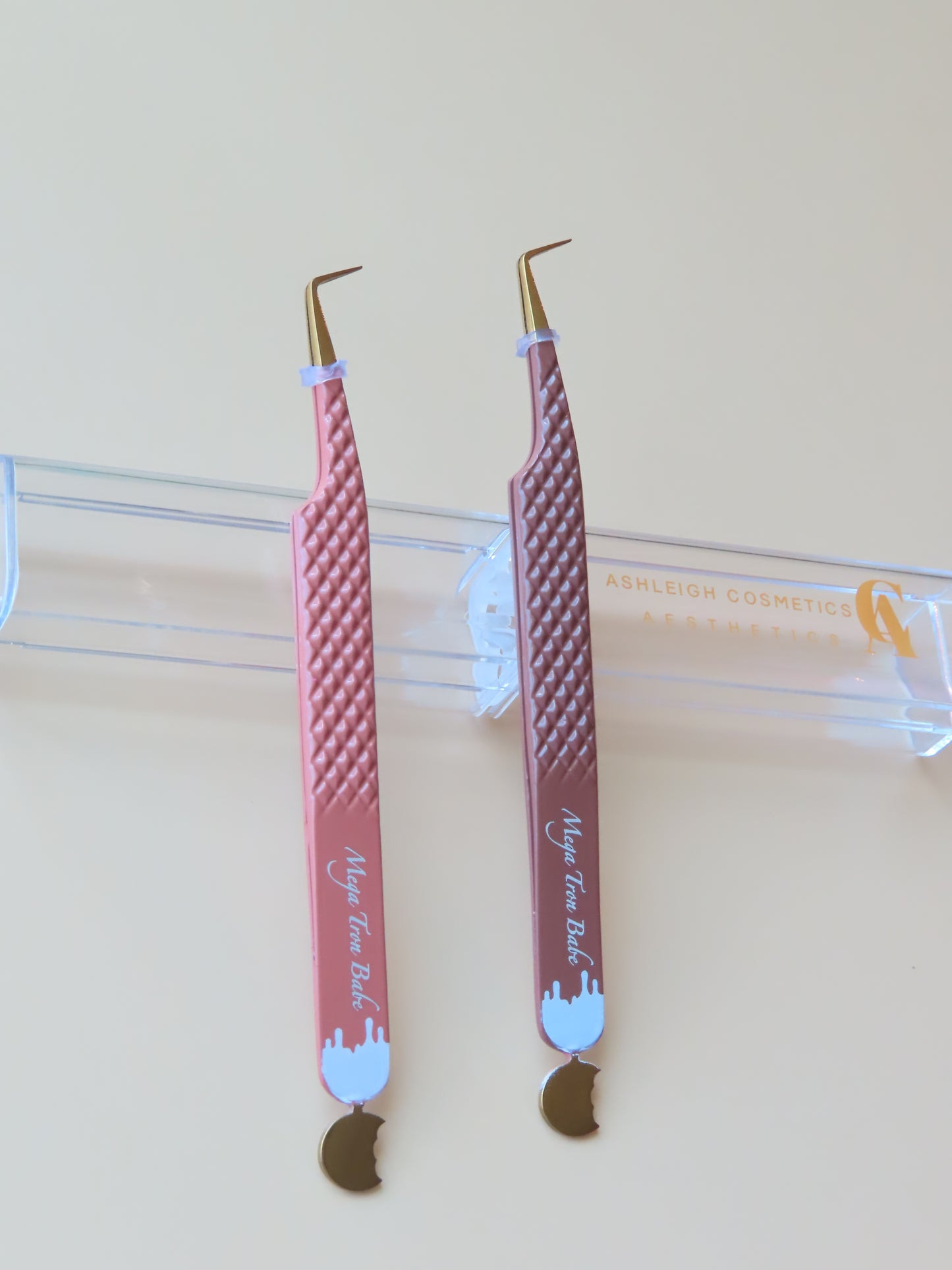 Mega Tron Babe Tweezers